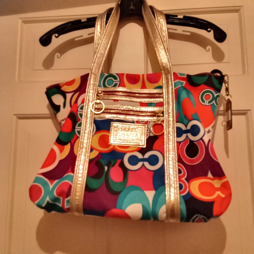Coach Poppy Design Multi-colored Signature C's with change purse and wallet